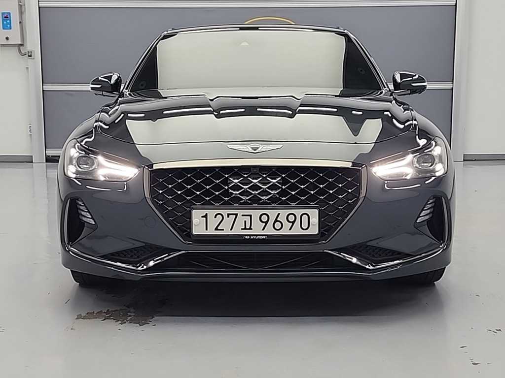 Genesis G70 - Vista 2