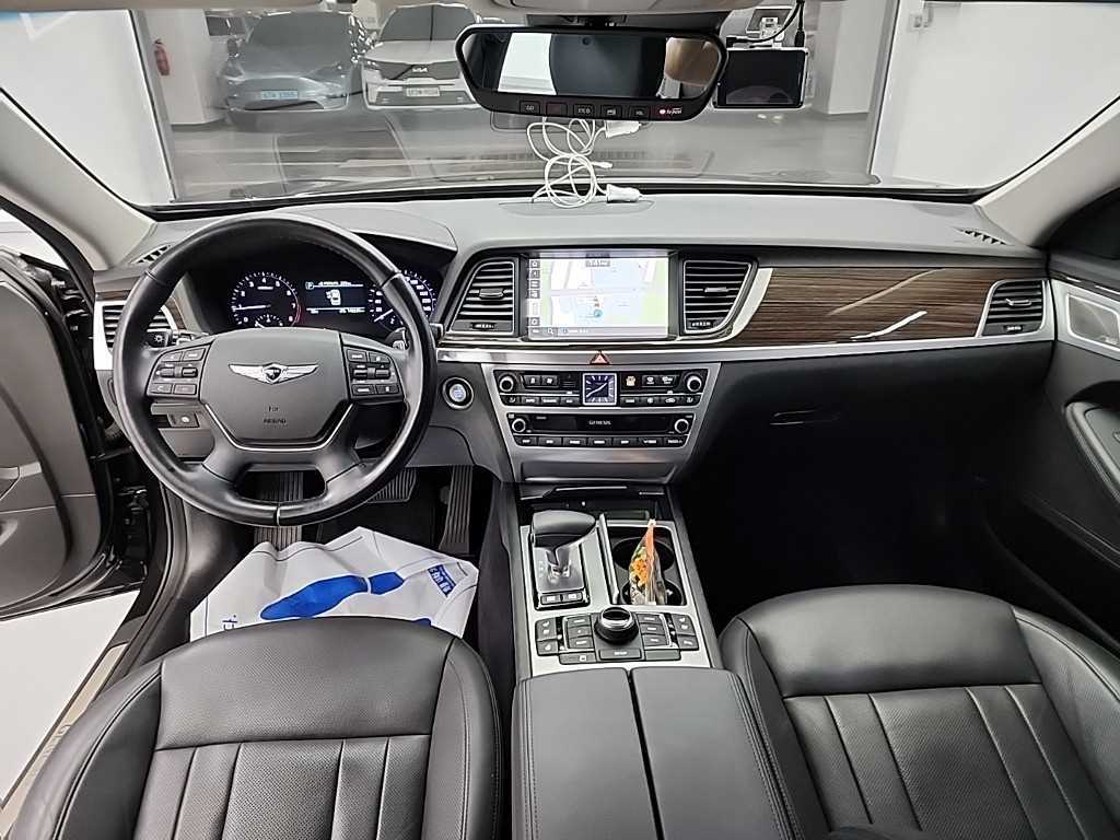 Genesis G80 - Vista 7