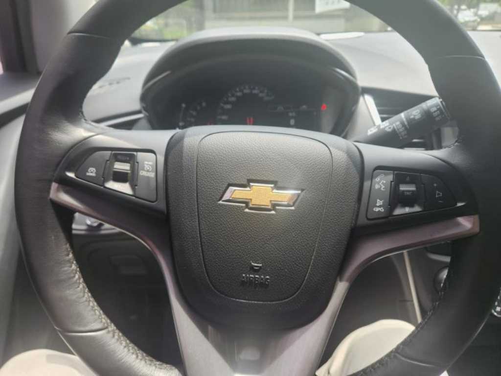 Chevrolet Trax - Vista 6