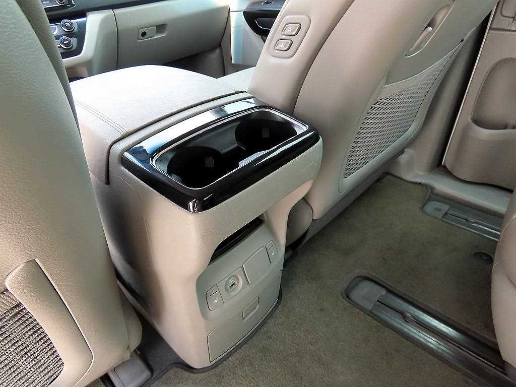 KIA Carnival 2019 Blanco - Importación desde Corea - HF Imports Iquique - Foto 16