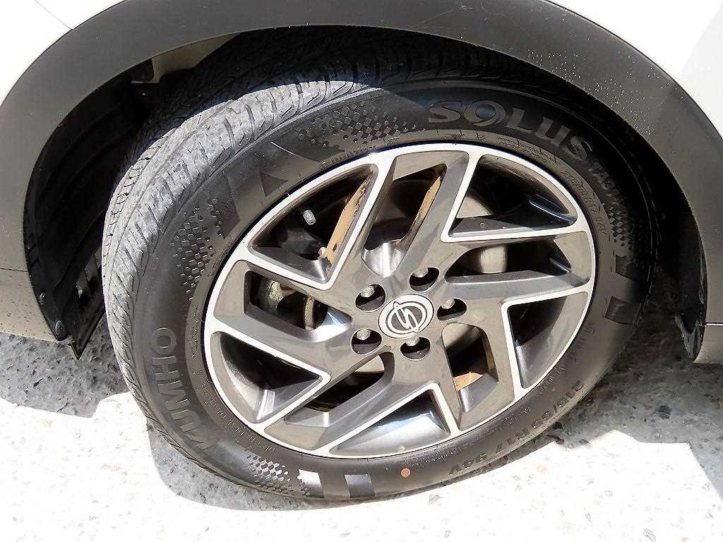 Ssangyong Tivoli 2022 Blanco - Importación desde Corea - HF Imports Iquique - Foto 20