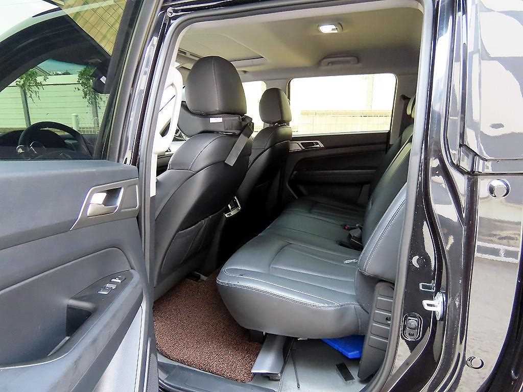 Ssangyong Rexton - Vista 7