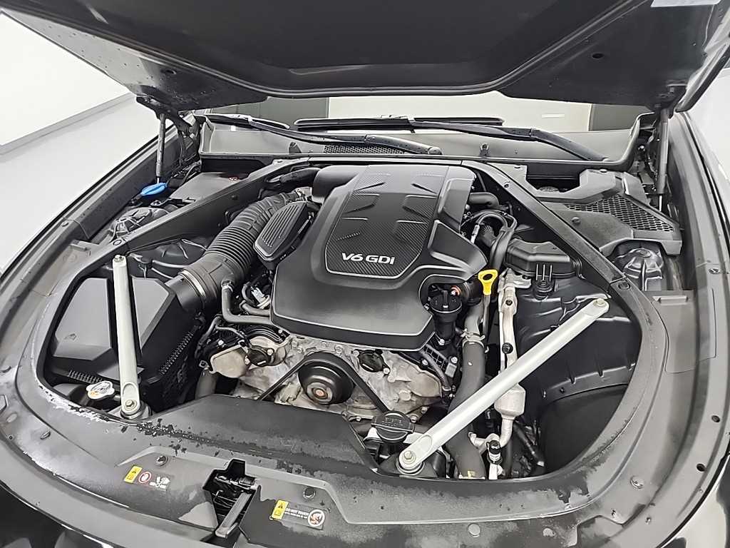 KIA K9 - Vista 5