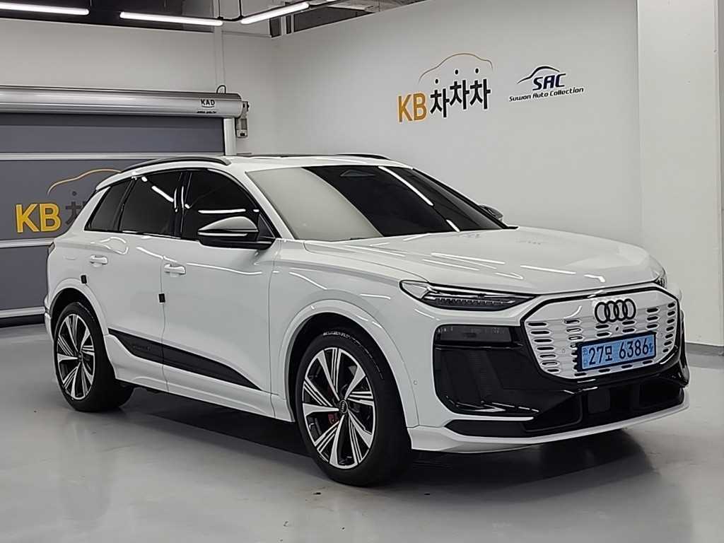 Audi SQ6 e-tron - Vista 5