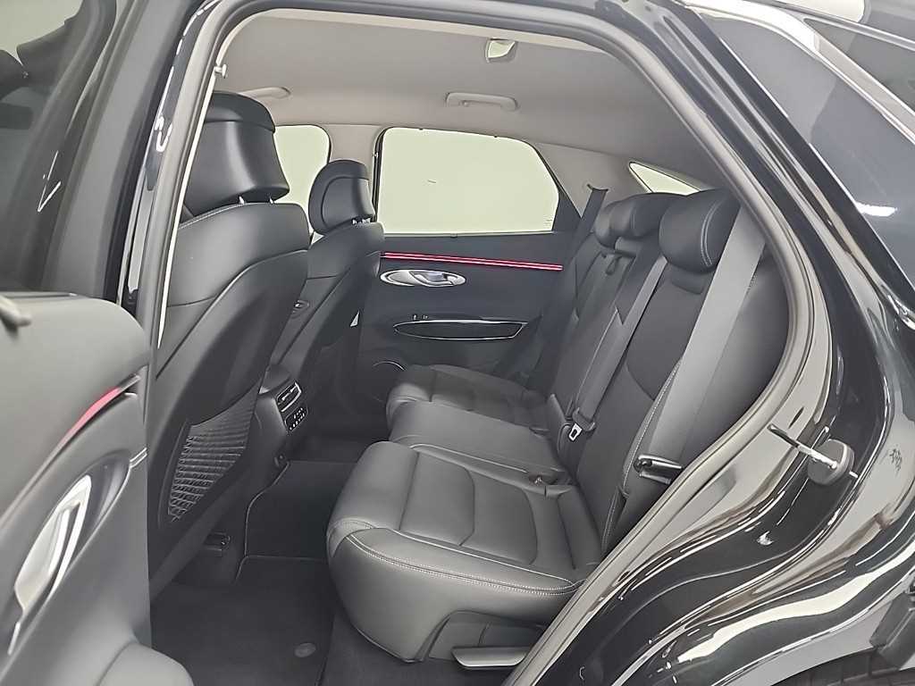 Genesis GV70 - Vista 12