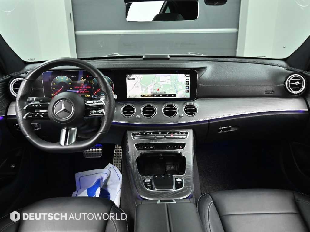 Mercedes Benz E class - Vista 7