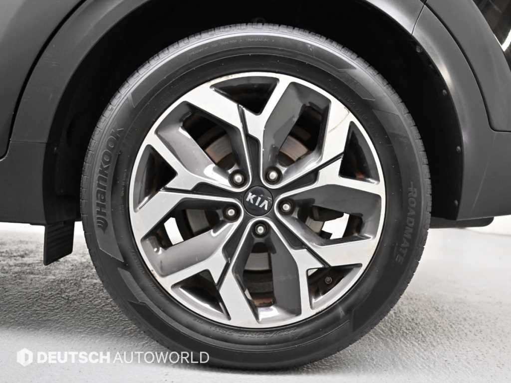 KIA Sportage - Vista 5
