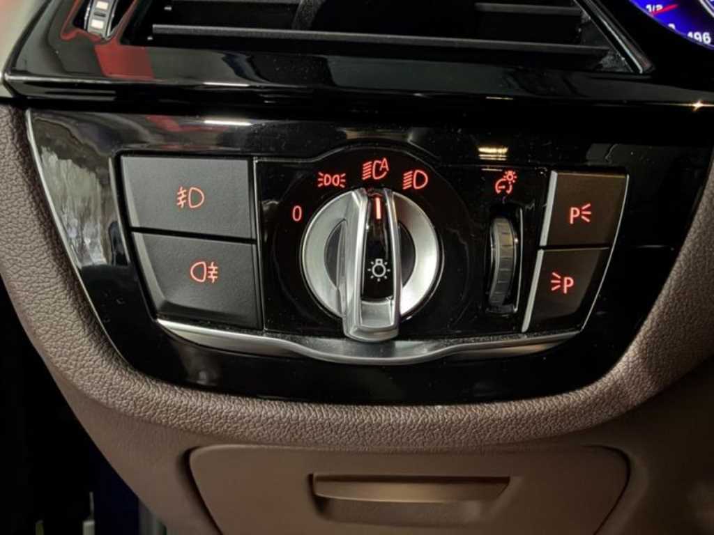 BMW 5 Series 2019 - Importación desde Corea - HF Imports Iquique - Foto 13