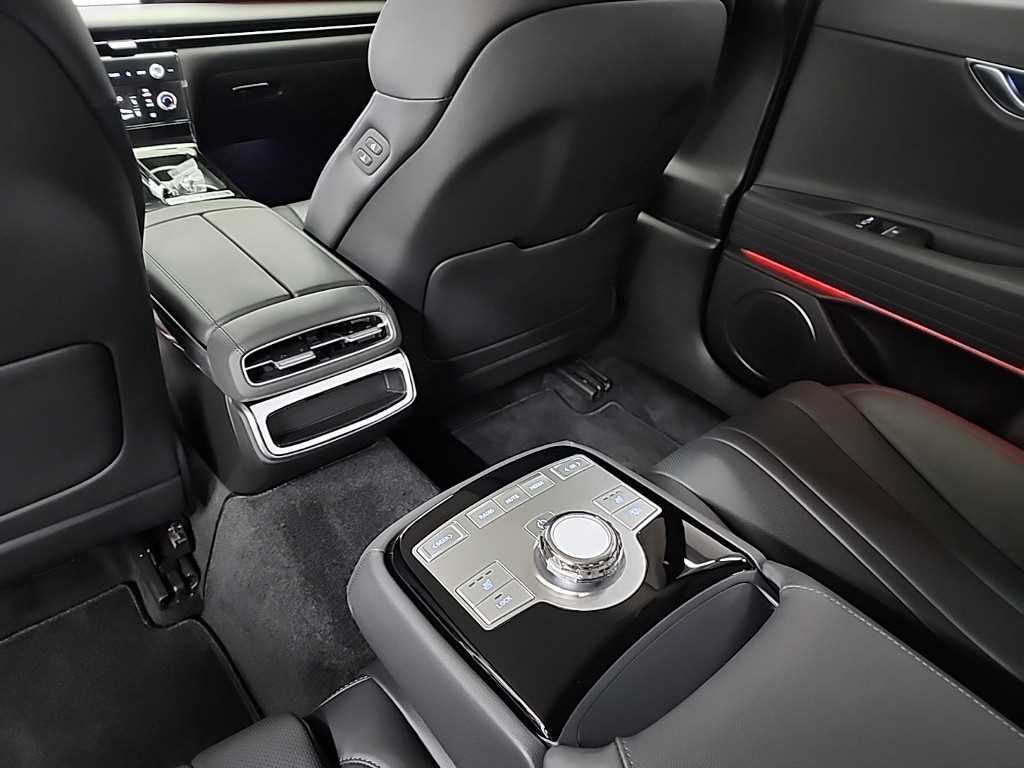 Genesis G80 2025 Blanco - Importación desde Corea - HF Imports Iquique - Foto 13