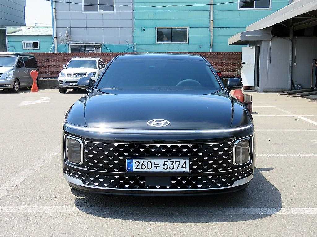 HYUNDAI Grandeur - Vista 2