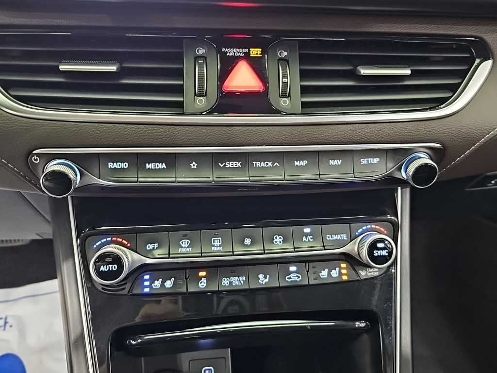 HYUNDAI Grandeur - Vista 10