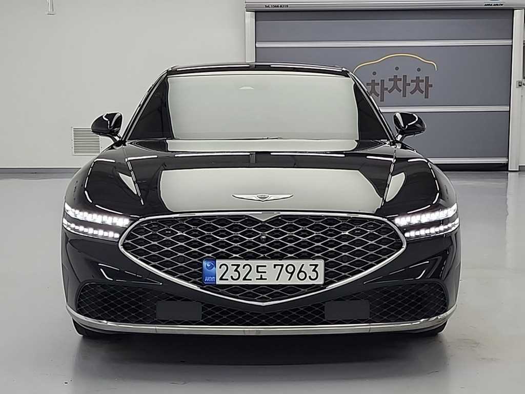 Genesis G90 - Vista 3