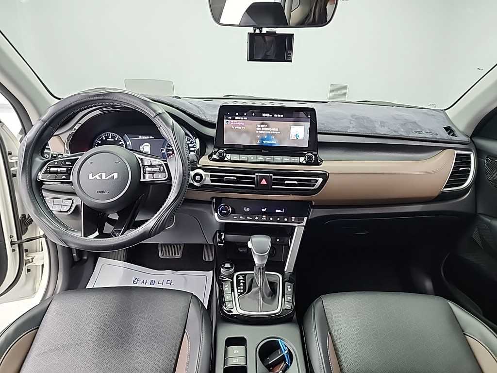 KIA Seltos - Vista 7