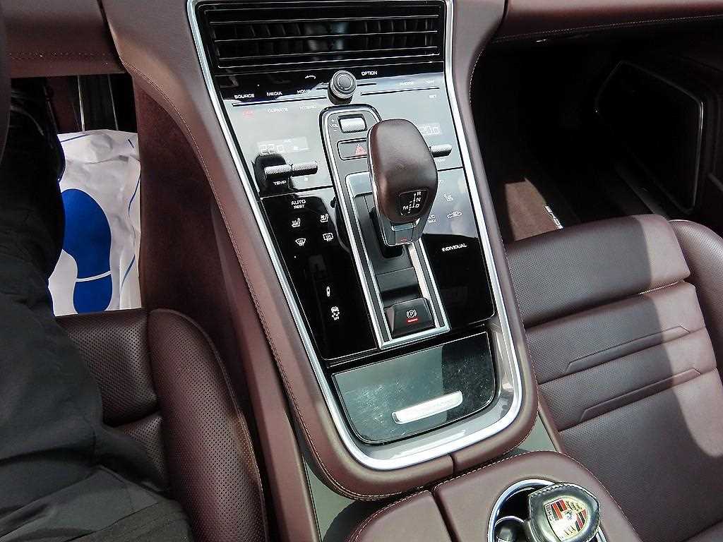 Porsche Panamera - Vista 10