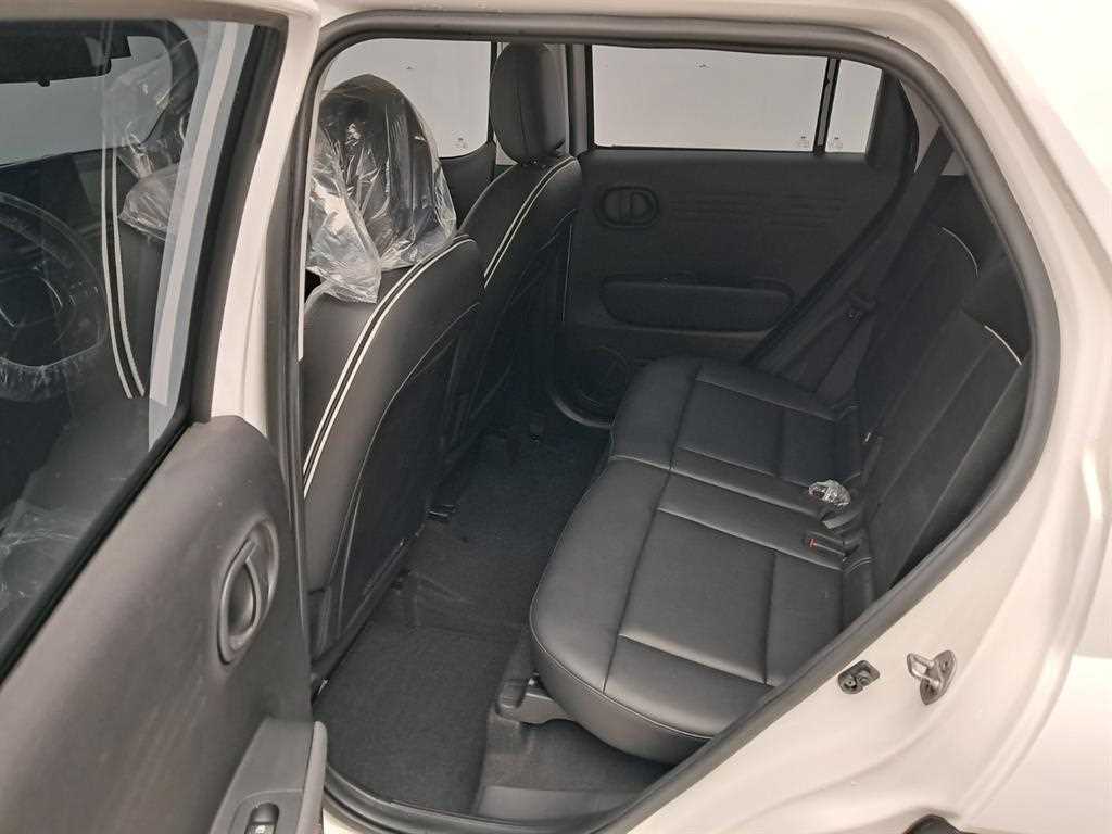HYUNDAI Casper - Vista 12