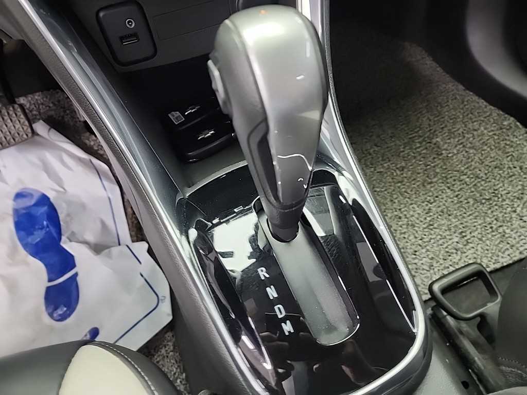 Chevrolet Trax - Vista 8