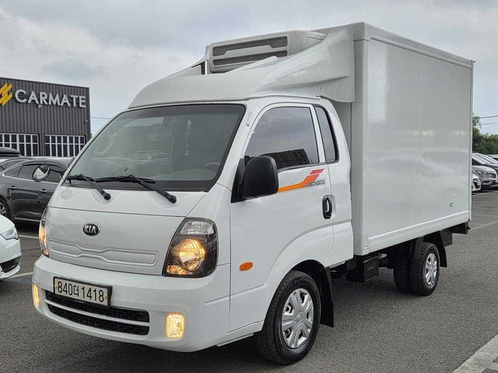 Small Truck Freezer Box(High Deck) 2019 Blanco - Importación desde Corea - HF Imports Iquique - Foto 1