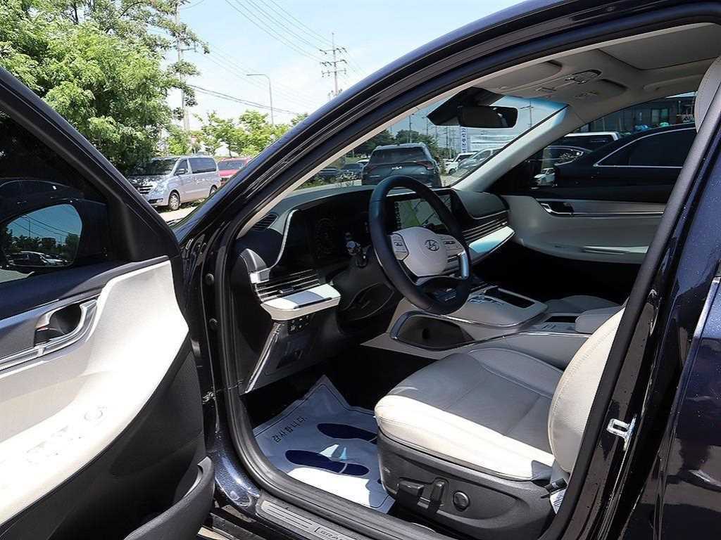 HYUNDAI Grandeur - Vista 6