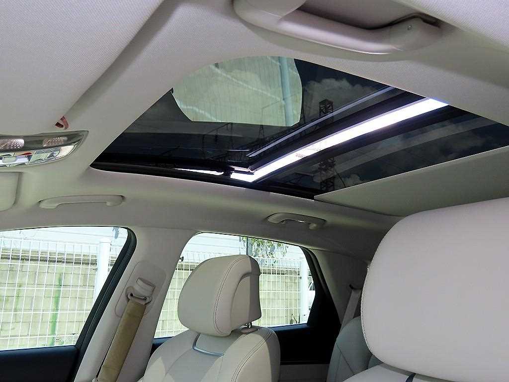 Genesis GV70 2024 Blanco - Importación desde Corea - HF Imports Iquique - Foto 14