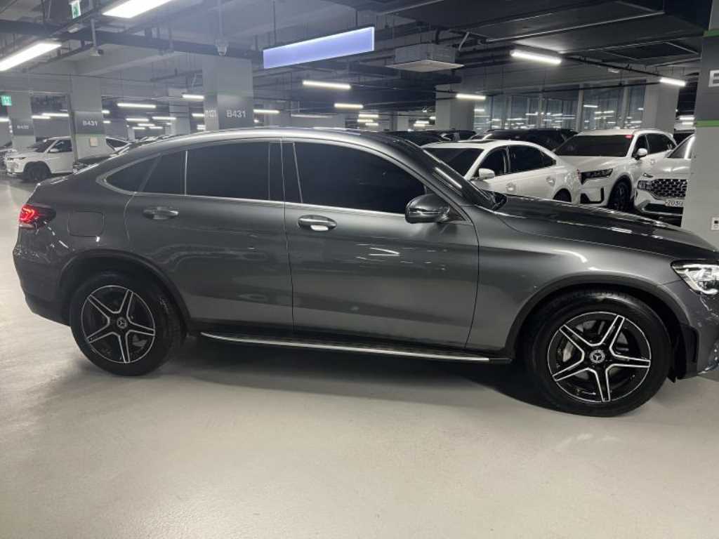 Mercedes Benz GLC Class - Vista 2