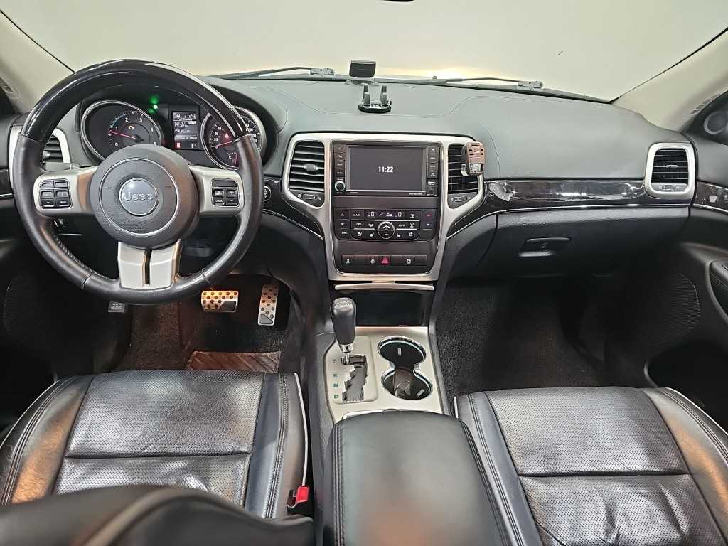 Jeep Cherokee - Vista 7