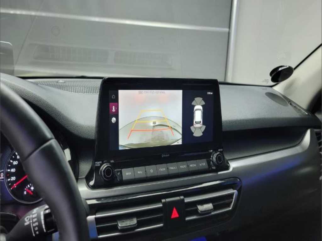 KIA Seltos - Vista 8