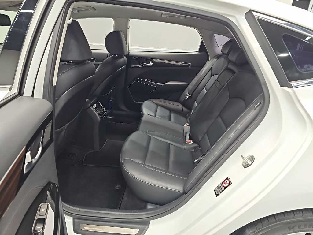 KIA K7 - Vista 12