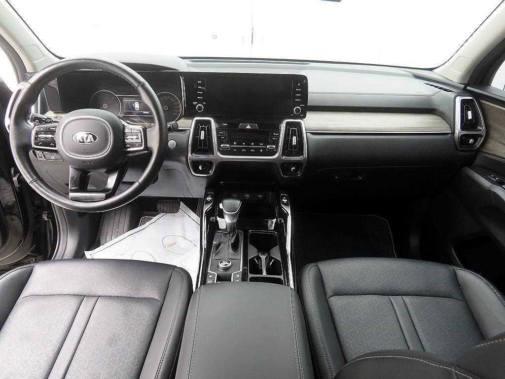 KIA Sorento - Vista 9