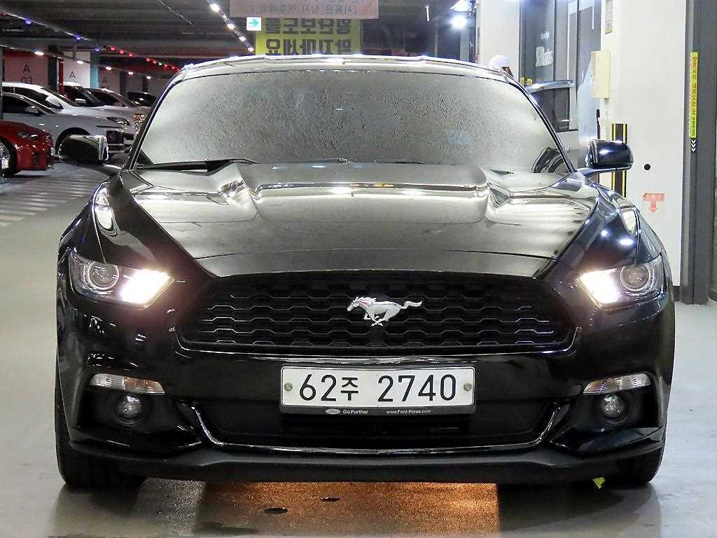 Ford Mustang - Vista 2