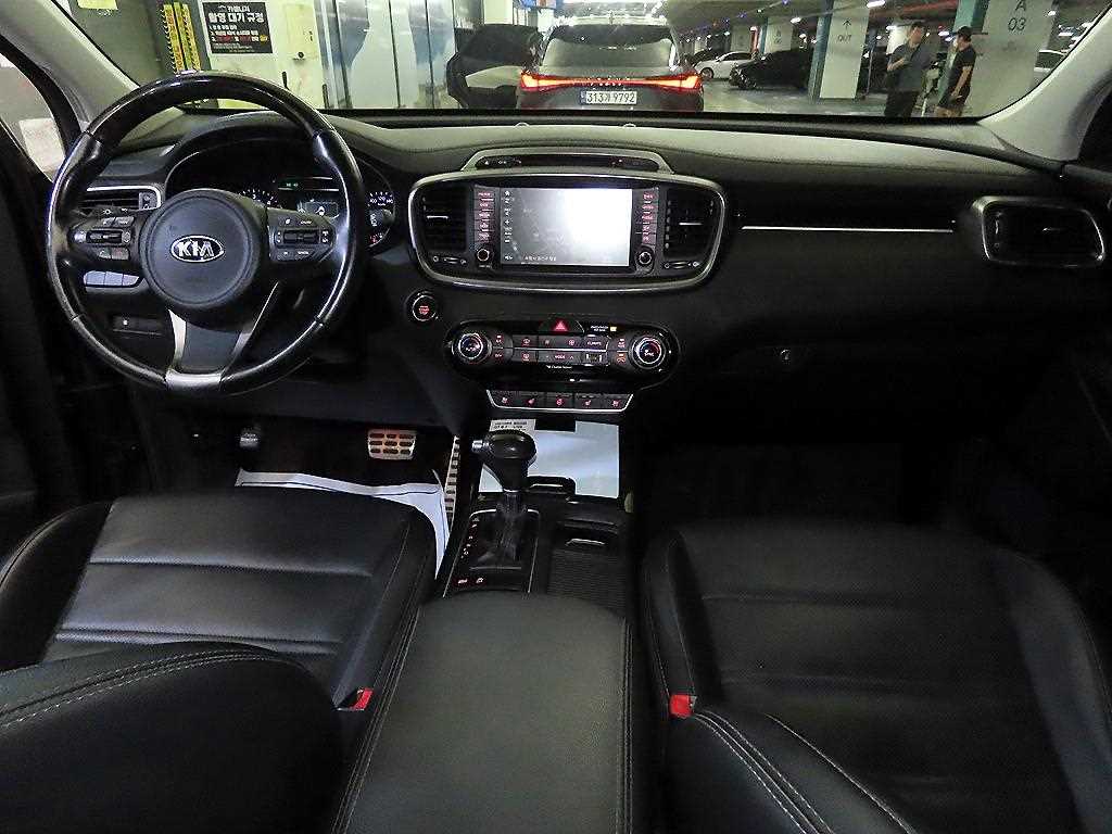 KIA Sorento - Vista 10