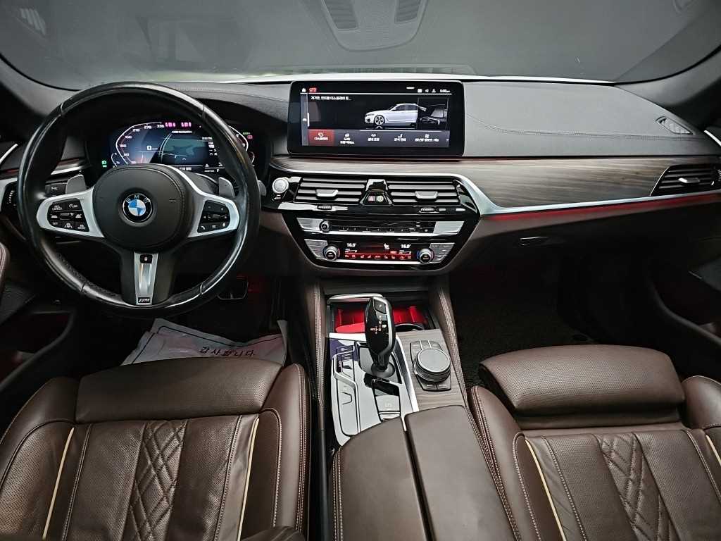 BMW 5 Series - Vista 7