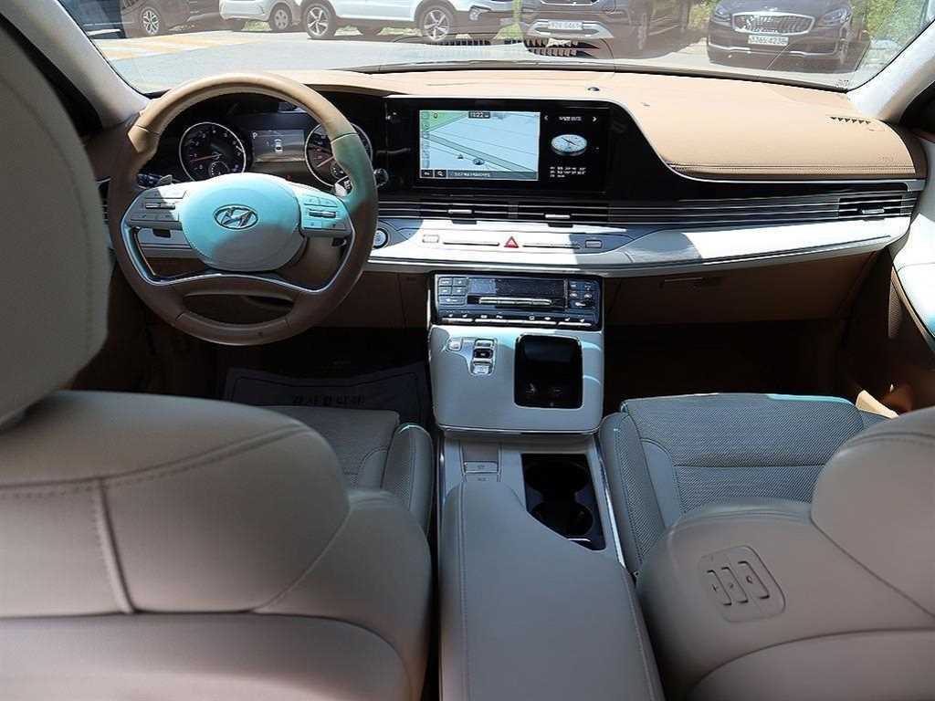 HYUNDAI Grandeur - Vista 5