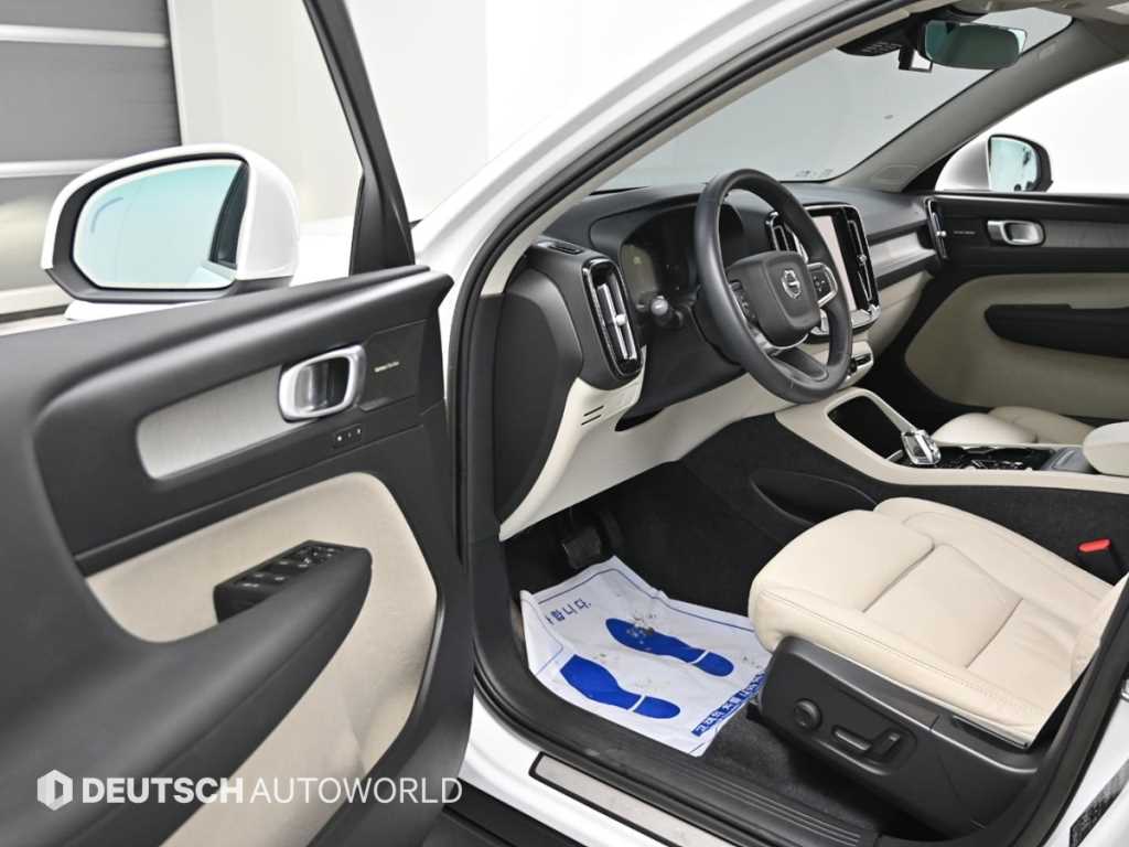 Volvo XC40 - Vista 11