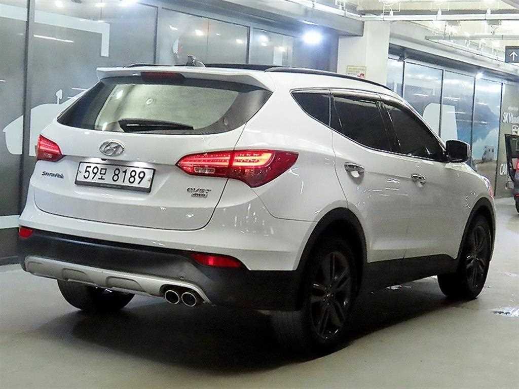 HYUNDAI Santa Fe - Vista 4