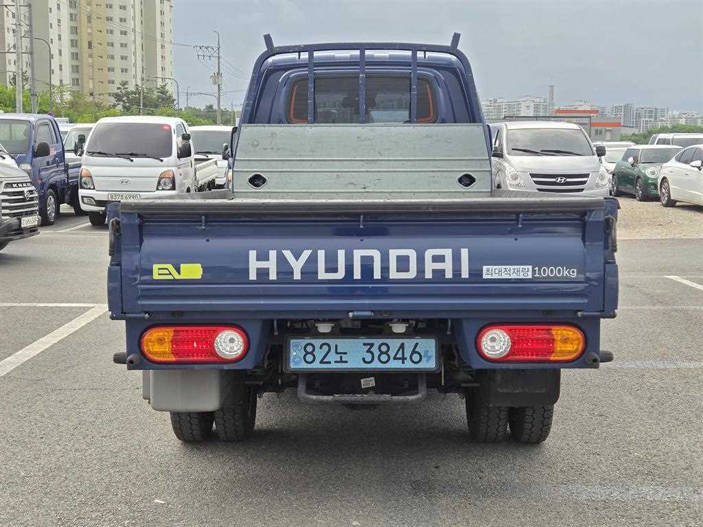 Small Truck Cargo (small) - Vista 4
