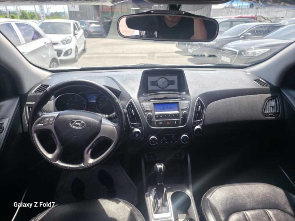 HYUNDAI Tucson - Vista 9