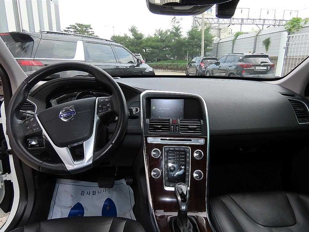 Volvo XC60 - Vista 7