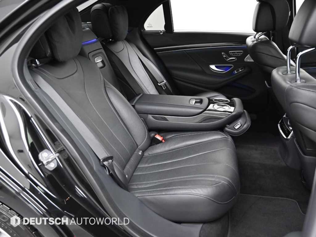 Mercedes Benz S Class - Vista 12