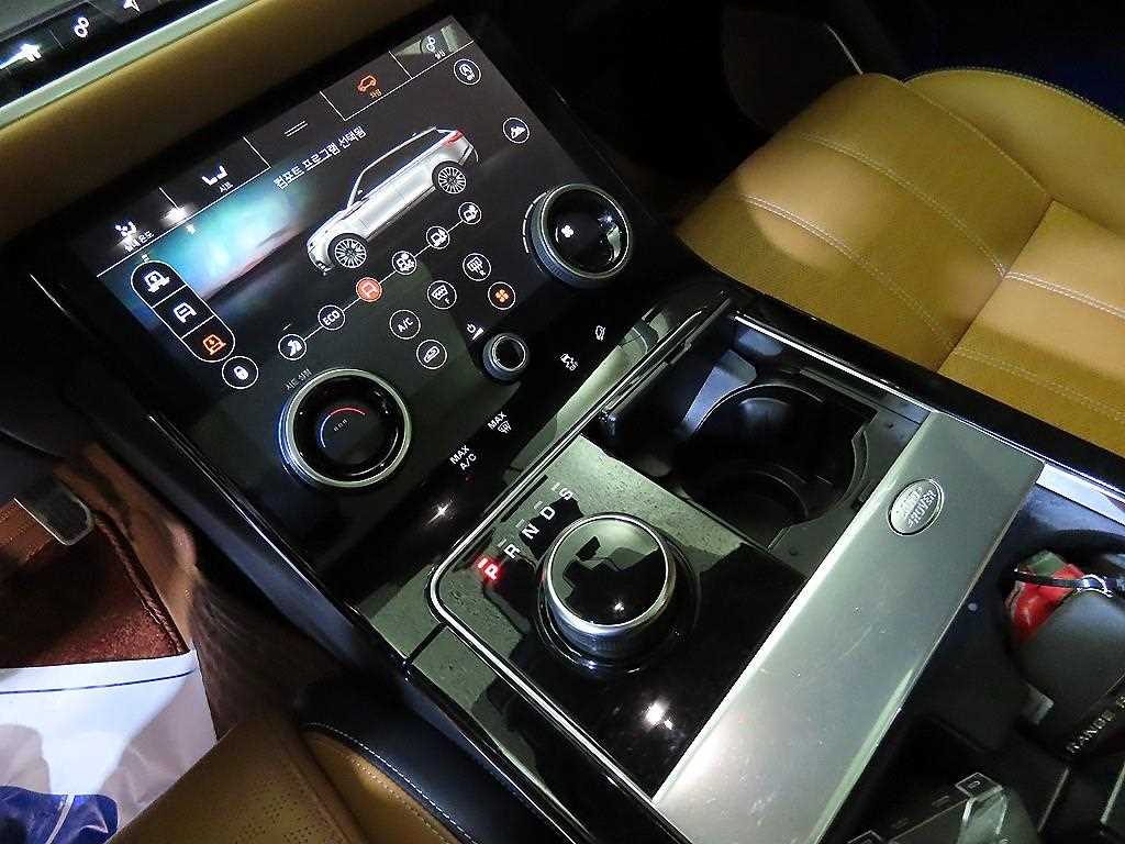 Land Rover Range Rover Bella - Vista 12