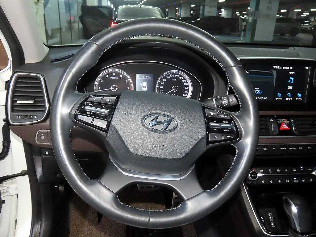 HYUNDAI Grandeur - Vista 8