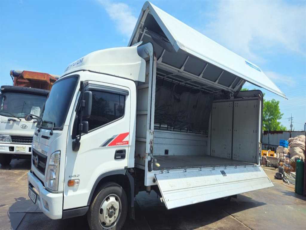 medium and large cargo truck 2021 Blanco - Importación desde Corea - HF Imports Iquique - Foto 1