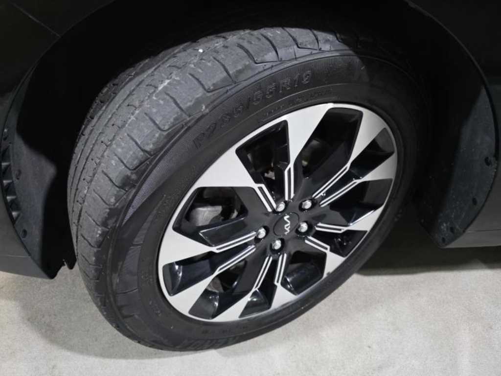 KIA Carnival 2023 Negro - Importación desde Corea - HF Imports Iquique - Foto 19