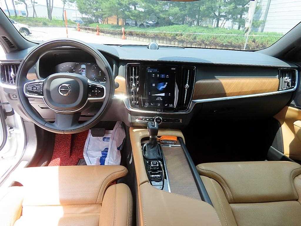 Volvo S90 - Vista 7