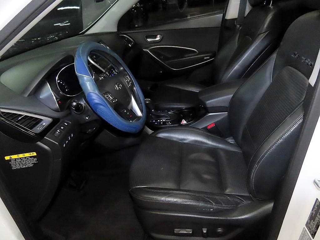 HYUNDAI Santa Fe - Vista 6