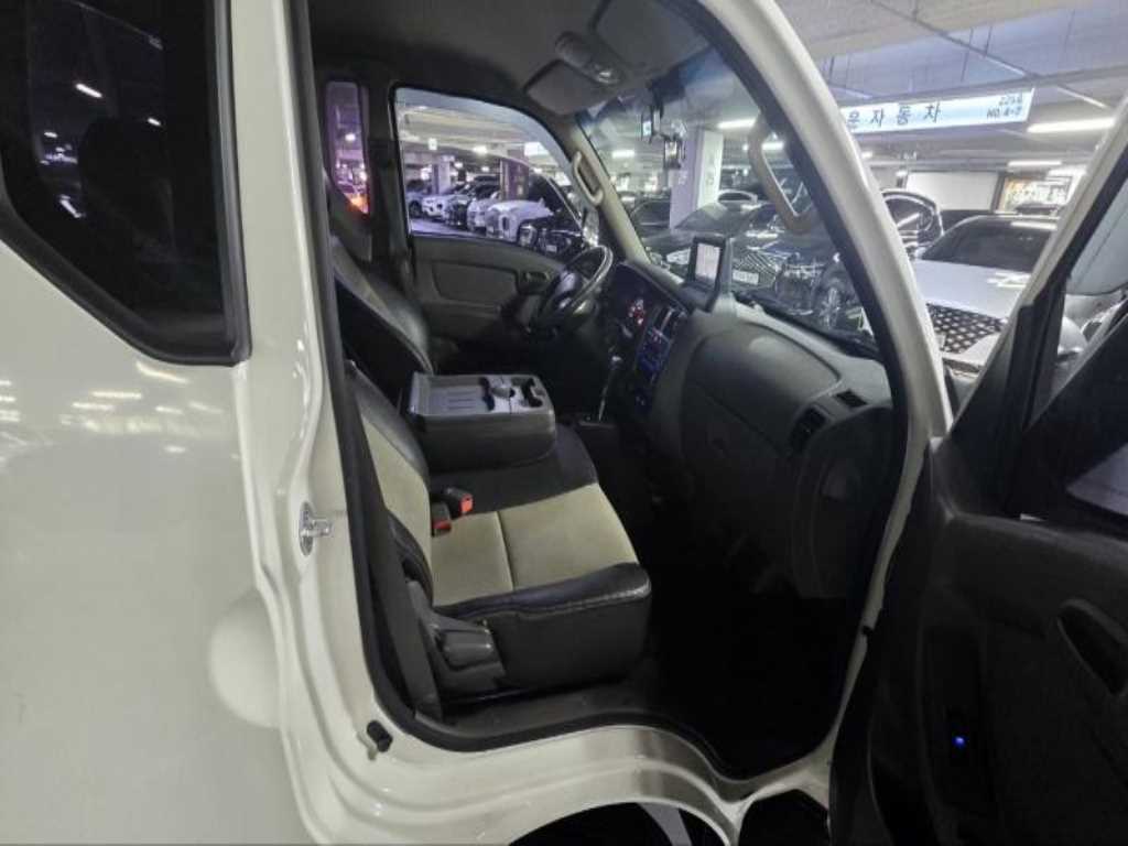 Small Truck Cargo (small) - Vista 10