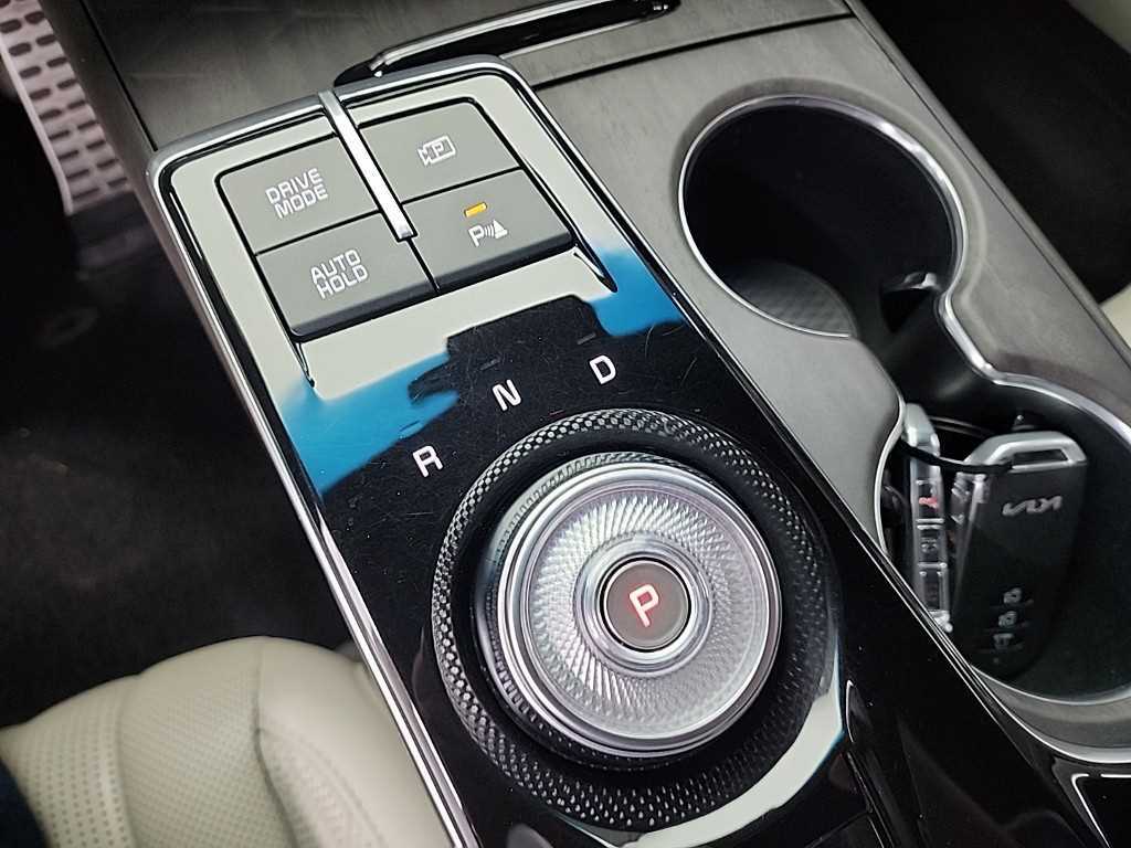 KIA K8 - Vista 9