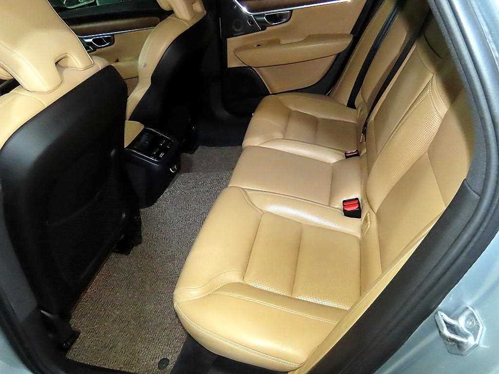 Volvo S90 - Vista 7