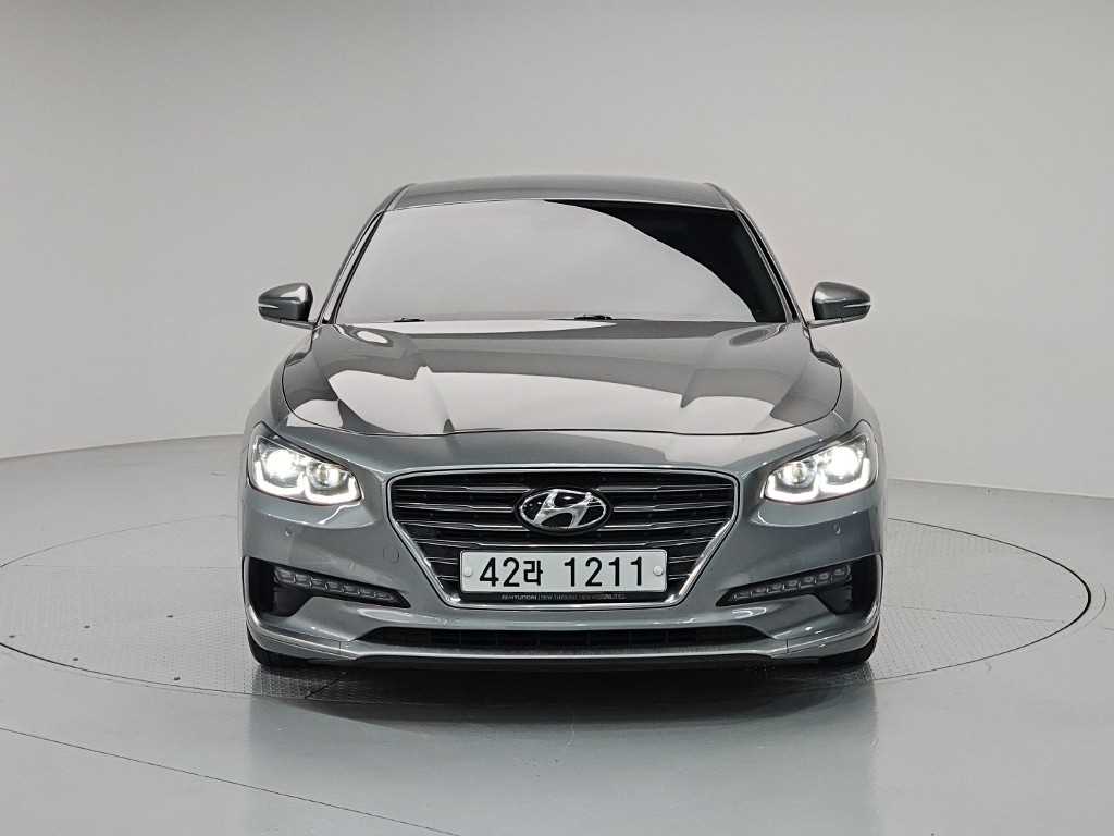 HYUNDAI Grandeur - Vista 2