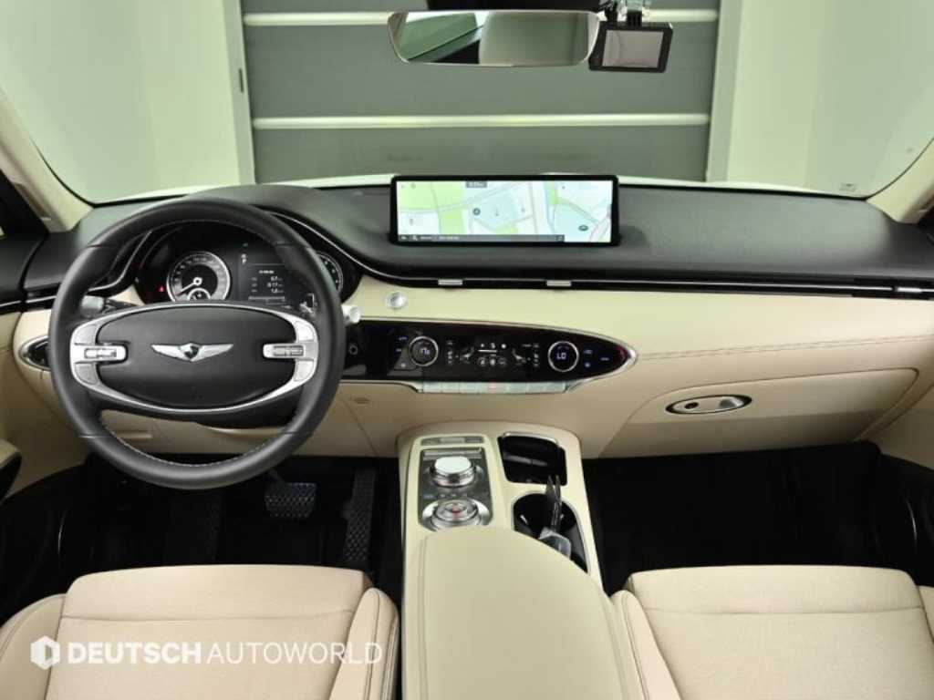 Genesis GV70 - Vista 7