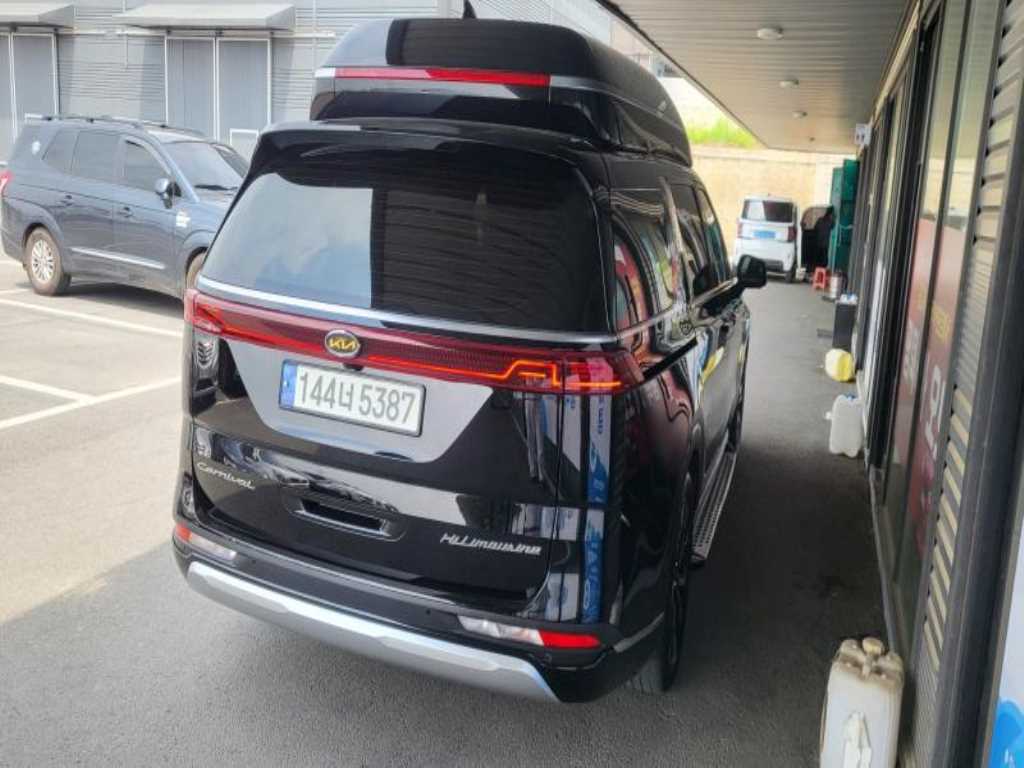 KIA Carnival - Vista 2